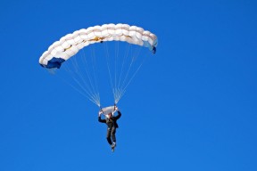 乐鱼app官方下载-台球名将奥沙利文再演精彩绝杀，台球名将奥沙利文多大岁数